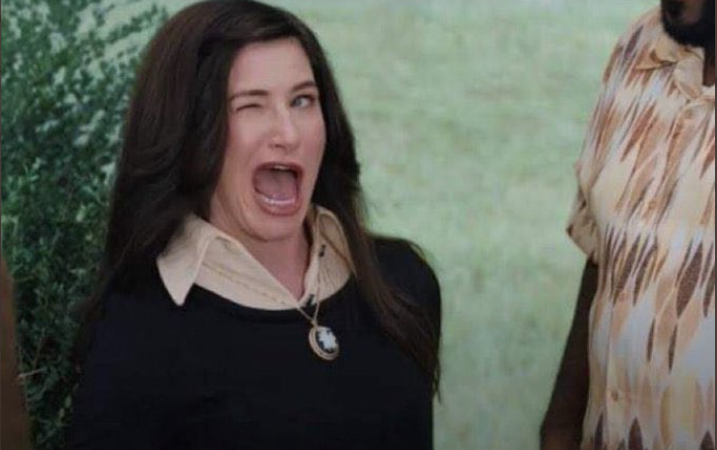 El guiño de Kathryn Hahn en ‘WandaVision’ se ha convertido en el nuevo meme favorito de todos
