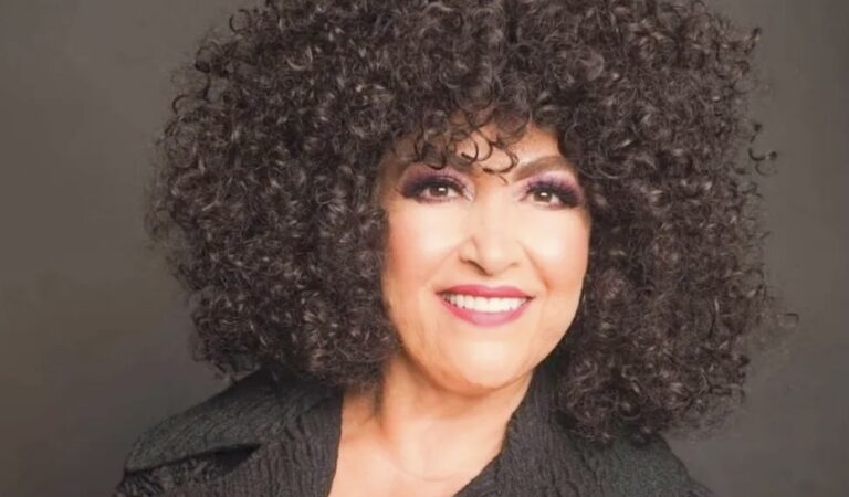 Amanda Miguel se despidió para siempre de su icónica melena ??‍?✂️