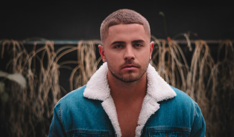 Con una receptividad inimaginable: Novoa estrenó «Dice que el amor» ??