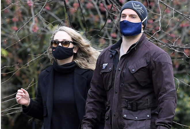 Henrry Cavill pidió detener el odio hacia su novia