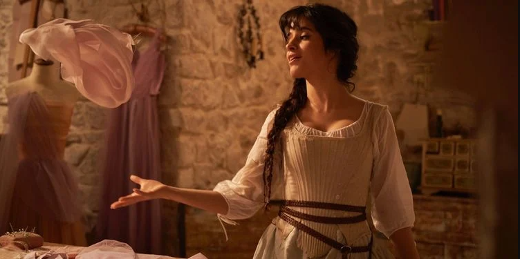 Cenicienta de Camila Cabello revela la fecha de estreno en Amazon y las primeras imágenes