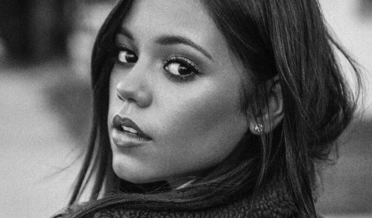 Jenna Ortega interpretará a Merlina Addams en la serie de acción real de Netflix de Tim Burton