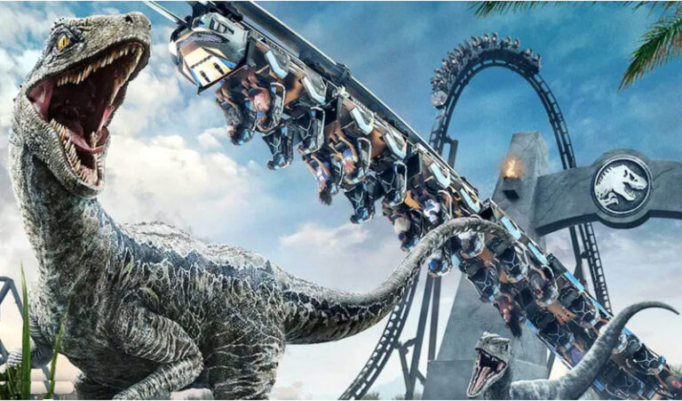 Jurassic World VelociCoaster