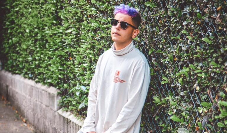 De Venezuela para el mundo: Juan Ferreira recibió su placa de YouTube ???