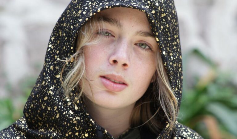 Crece el gremio: Luis Arturo se adentra en la movida musical con «1+1 = Dos enamorados»