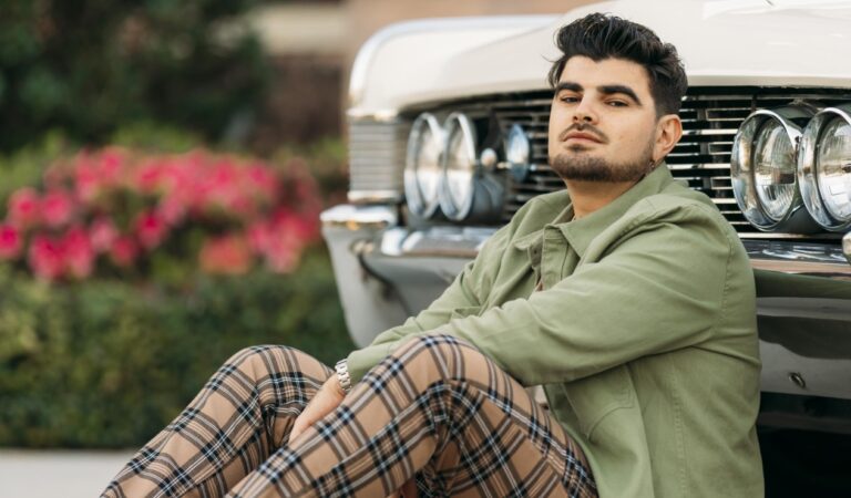 ¡A bailar! Moly estrenó «Tuio», un tema tropical urbano