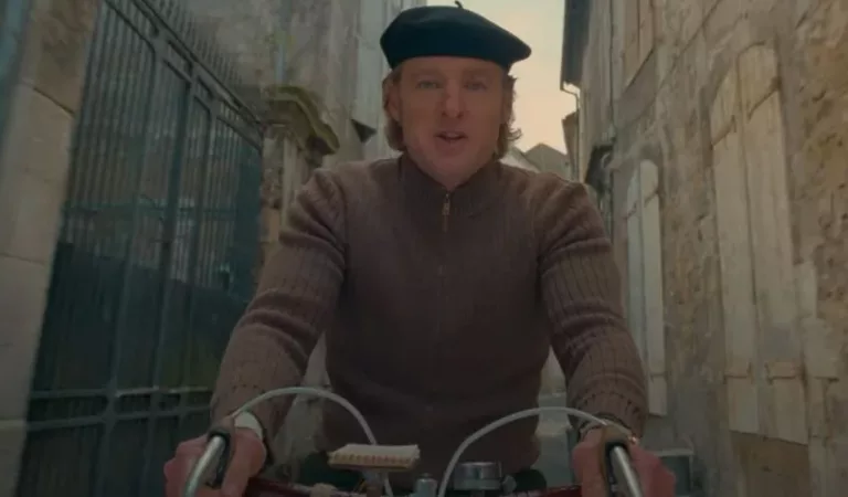 El teaser de French Dispatch de Wes Anderson muestra a Owen Wilson como ciclista-reportero 
