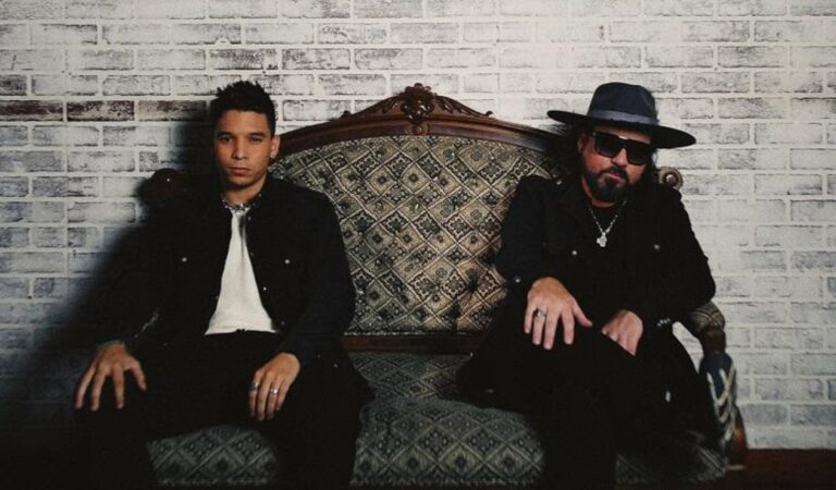 Christian Pagán lanzó el remix de “Te besé” junto a la leyenda del Rock en español Gustavo Laureano