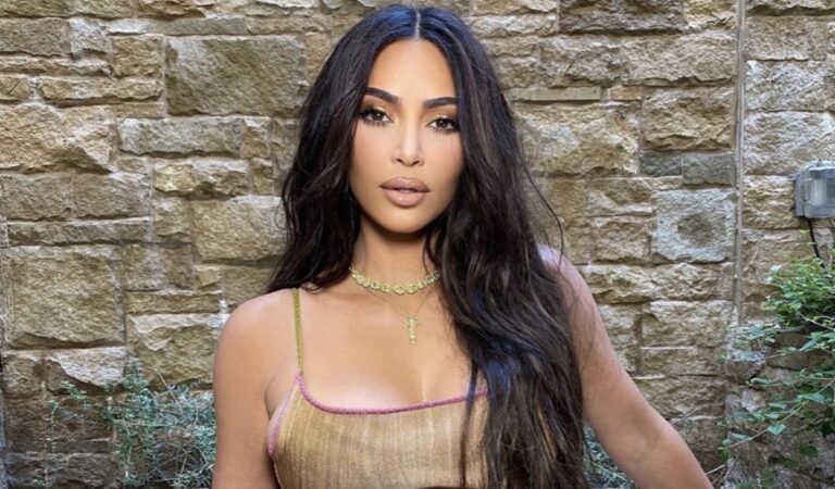 ¡Increíble!, pero cierto… Kim Kardashian luce con el trasero más pequeño [+Foto]