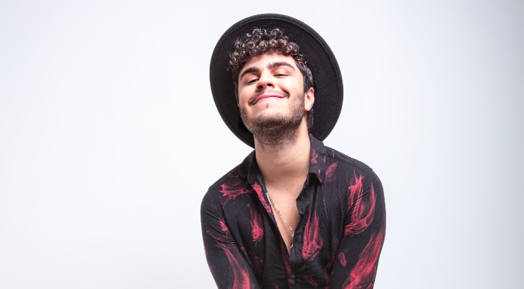 Talento de exportación: Konrad Montero conquista México, haciendo teatro, televisión y más