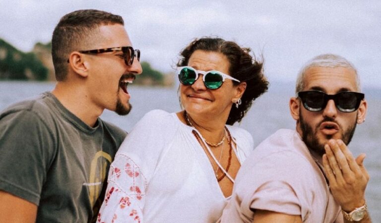 Los hijos de Ricardo Montaner reaccionaron tras ver una foto «atrevida» de su madre en redes sociales