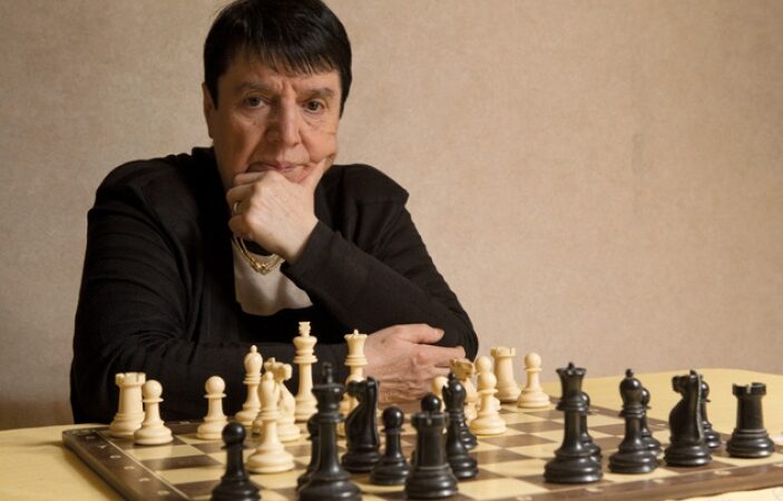 Nona Gaprindashvili demandó a Netflix por mentir sobre su historia en “Gambito de Dama” ?♟