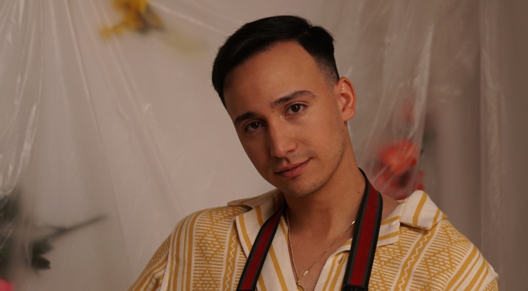 Celebrando su premiación por la SAE: Obregon adelanta su nuevo single