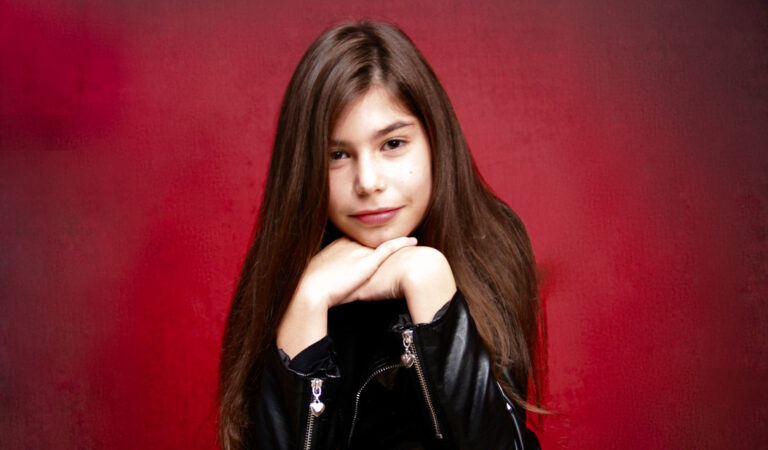 Amanda Ubieta conmueve con “Shape of My Heart”