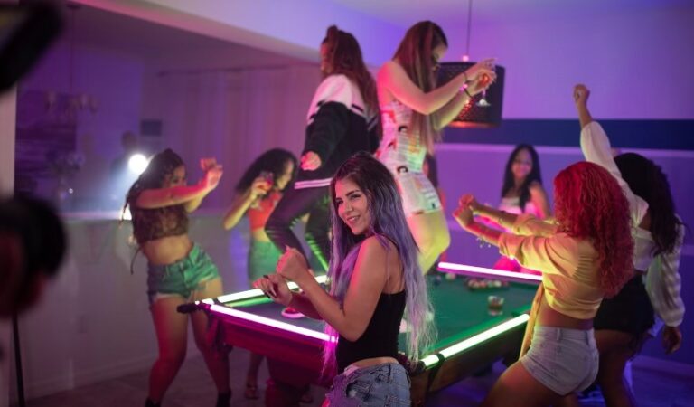 En las plataformas digitales: Sagcy eleva la temperatura con su nuevo material