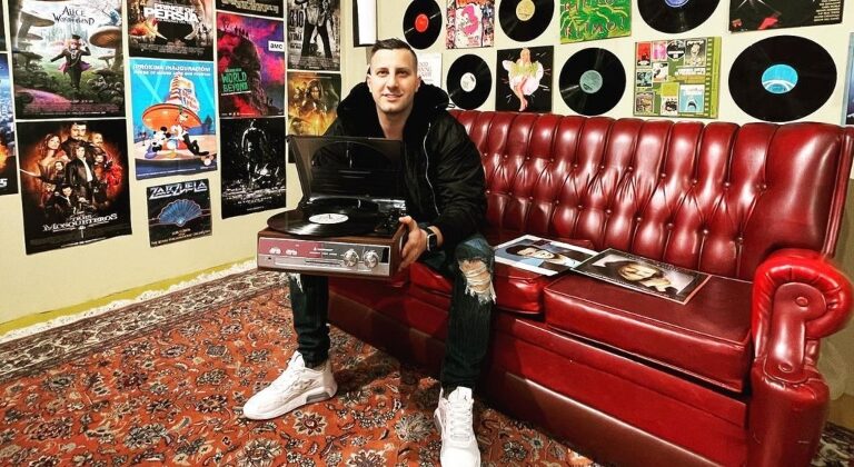En el 2021: Sound Royalties firmó al venezolano Orlando Figueroa
