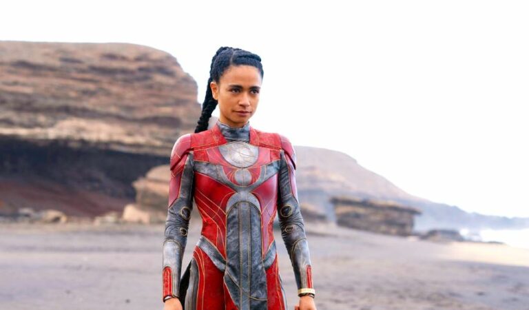 Este personaje de Eternals hace que aumente el interés por aprender la lengua de signos