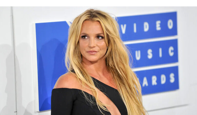 Britney Spears dice que pensó que su familia iba a intentar matarla: «No veía una salida»