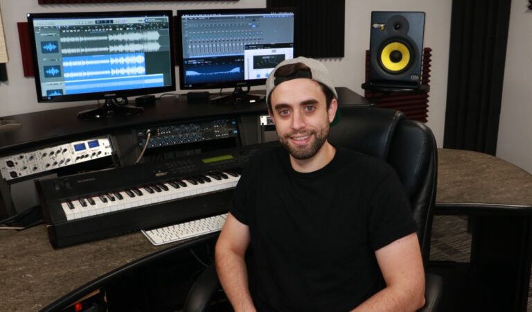 Joven marabino es aceptado como votante en los Grammy Latino