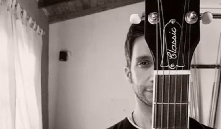 Chevy Verona: “Una canción es como una fotografía viva de tu mente y alma” ❤️?