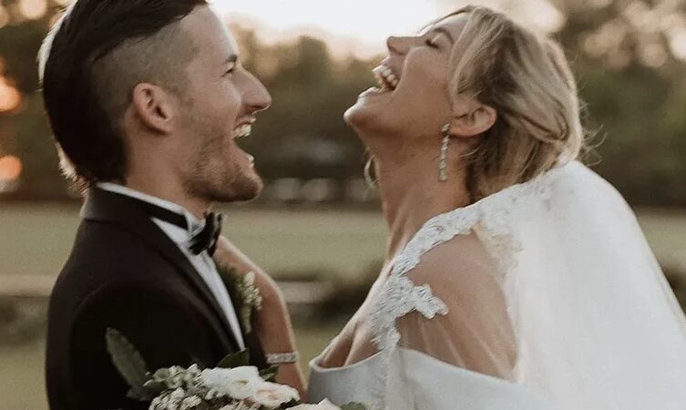 Criticaron a Stefi Roitman por plagiar a Carolina Herrera con su vestido de novia ??‍♀️?