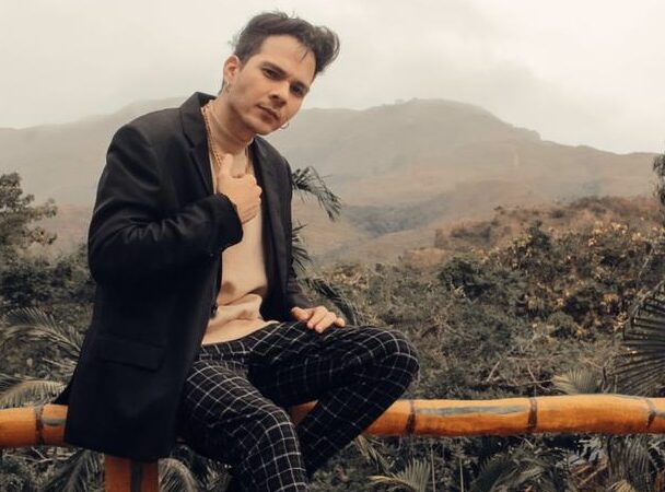 Nervin se lanza como solista con “Algo” ??