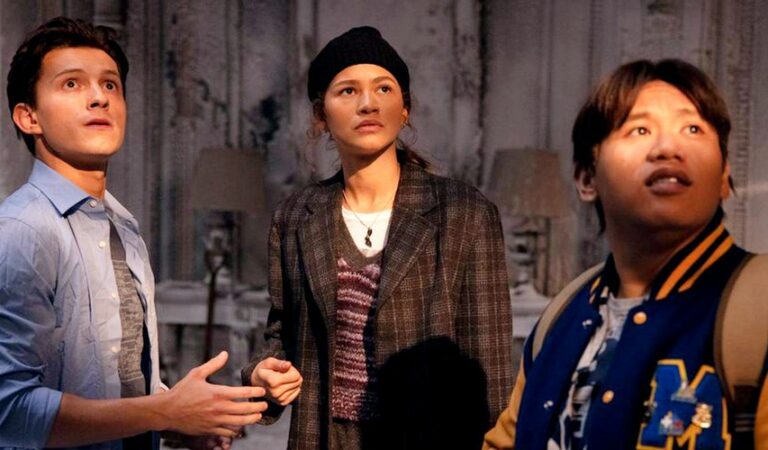 Así fue cómo l reparto de No Way Home sorprende a un joven fanático de Spider-Man en el hospital