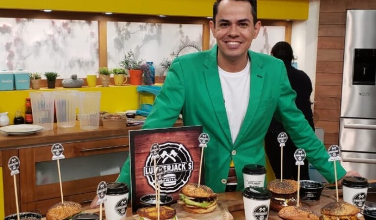 Por su extensa gastronomía: Caraqueño se posiciona como embajador en Chile