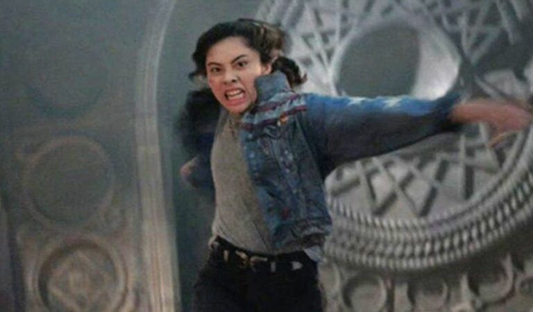 Explican los poderes de América Chávez en Doctor Strange 2