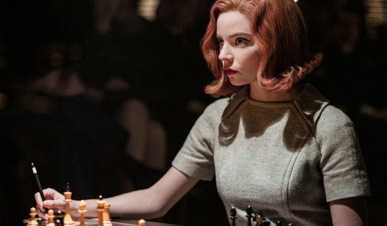 Demandan a Netflix nuevamente por la serie “Gambito de Dama” ♟⚖️