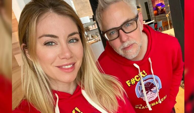 James Gunn anuncia su compromiso con la estrella de Peacemaker, Jennifer Holland