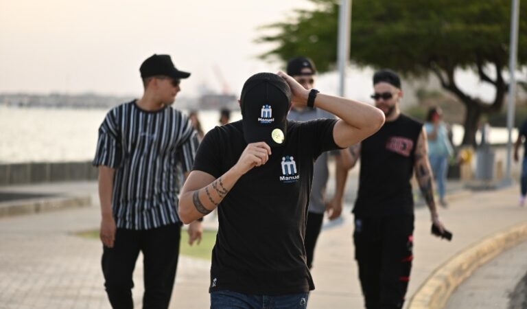 De la mano de Jagi Caps, Manuel Conecta lanza la línea de gorras con propósito 