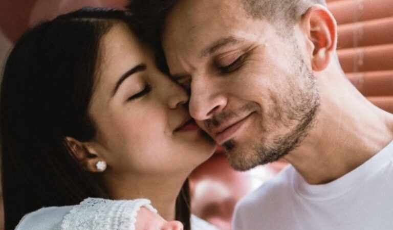 Daniella Cabello presentó a Danna Isabella, su hija con Omar Acedo ???