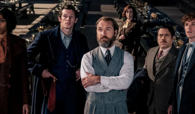 Fantastic Beasts: Secrets of Dumbledore continúa como la franquicia de Harry Potter, que ha tenido un bajo rendimiento en la taquilla