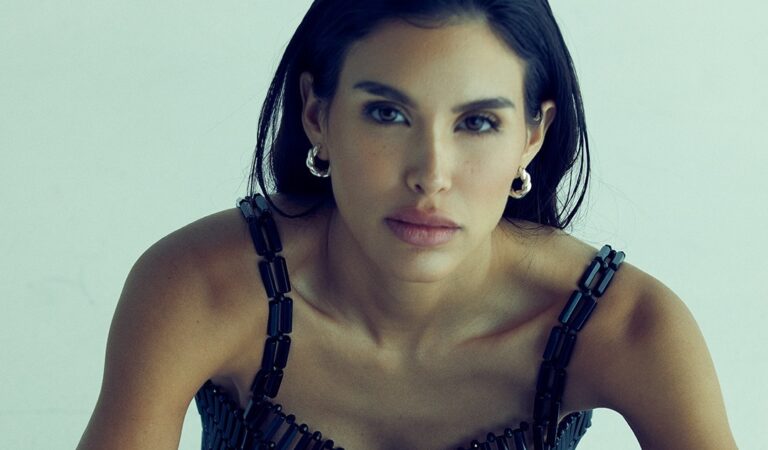 Michell Roxana, la nueva cara de Marie Claire México