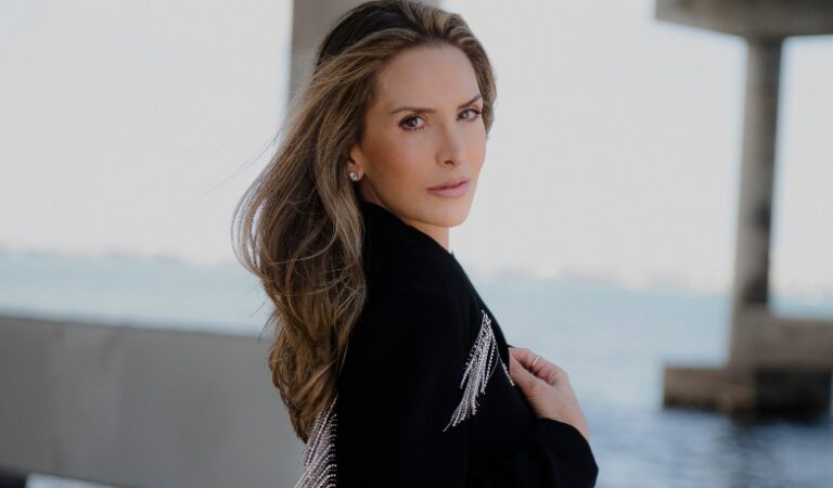 En Univisión Miami: Tatiana Irizar figura como reportera