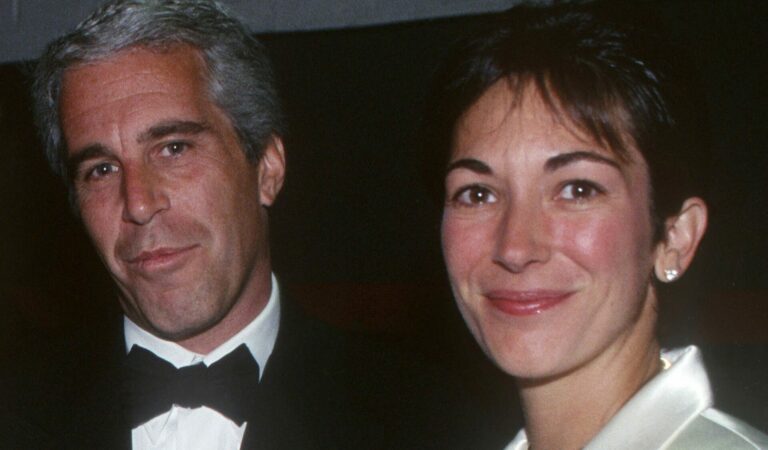 Ghislaine Maxwell fue sentenciada a 20 años de prisión por tráfico sexual ???
