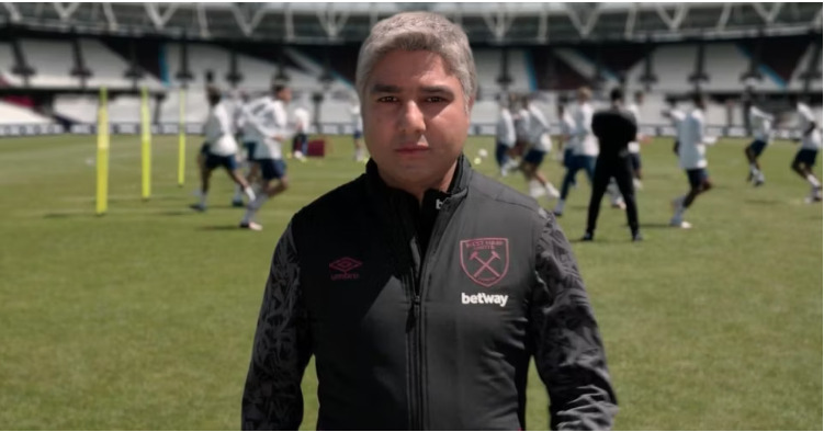 El co-creador de Ted Lasso responde a las críticas sobre el giro de Nate como villano