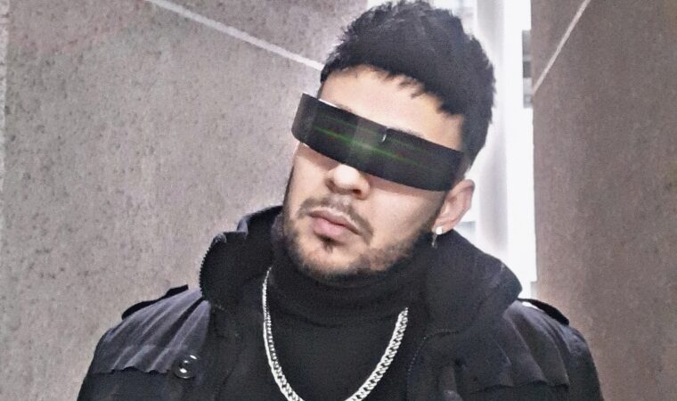 Joseph B, el cantautor venezolano que pone a los chilenos a bailar con «Paleton»