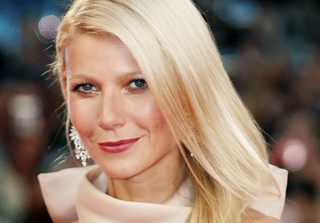 Gwyneth Paltrow posó sin ropa para celebrar sus 50 años ??