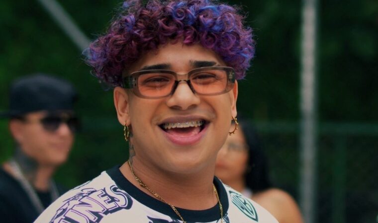 Alayón está de estreno con «La quiero con bendición»