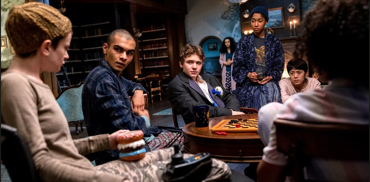 El creador aborda las posibilidades de la segunda temporada de The Midnight Club y más allá