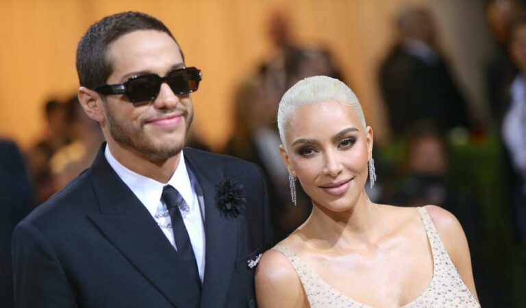 Aunque le pusieron fin a su relación… Pete Davidson sorprendió a Kim Kardashian en su cumpleaños