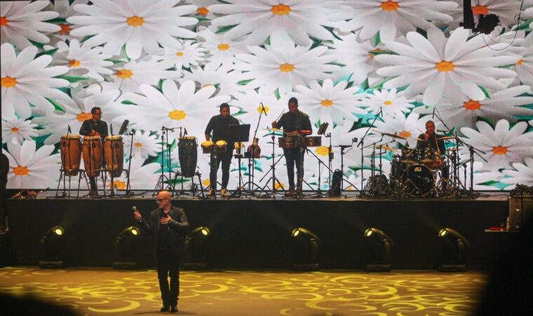 El público caraqueño vivió un increíble reencuentro con Nelson Arrieta 