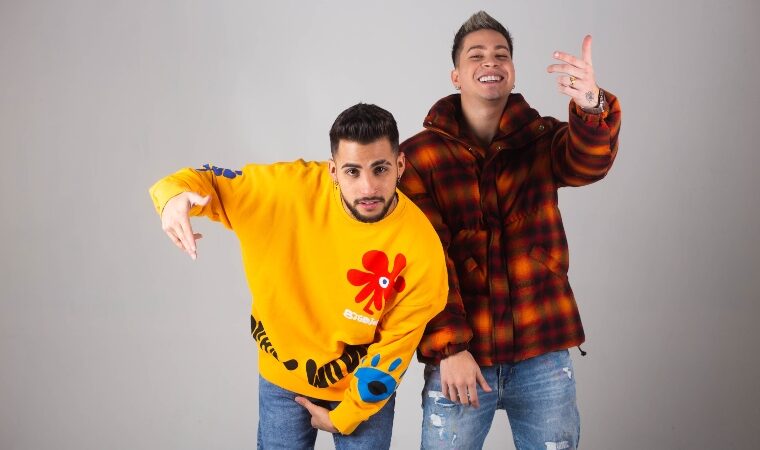 «Cantinero»: Víctor & Gabo de estreno con una fusión de música regional mexicana, pop y otros ritmos tropicales