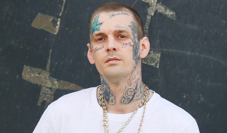 Falleció el cantante y actor Aaron Carter a sus 34 años ???