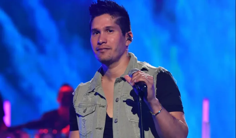 ¡¿Qué?! Lo que encontraron en la habitación de Chyno Miranda en Tía Panchita [+Fotos]