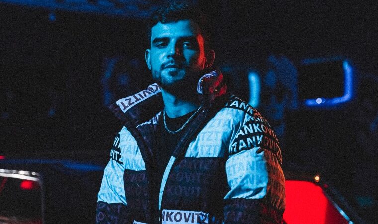 Con proyección internacional: OMG celebra el éxito de su tema «Playa sola»