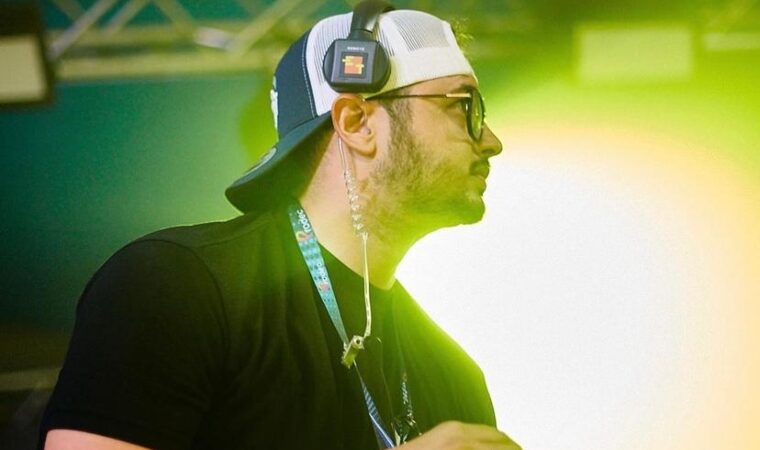 Su pasión por la música lo conectó con la fotografía: Wicha Music en los conciertos en Venezuela