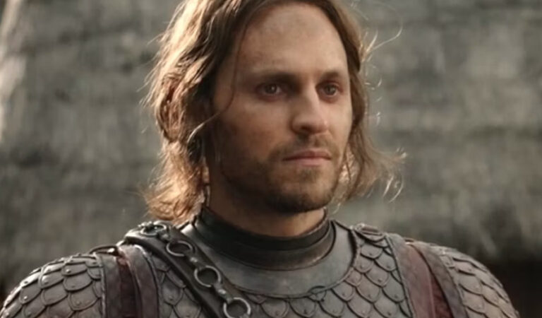 ¿Cómo inspiró Indiana Jones una escena de combate de Los Anillos del Poder?